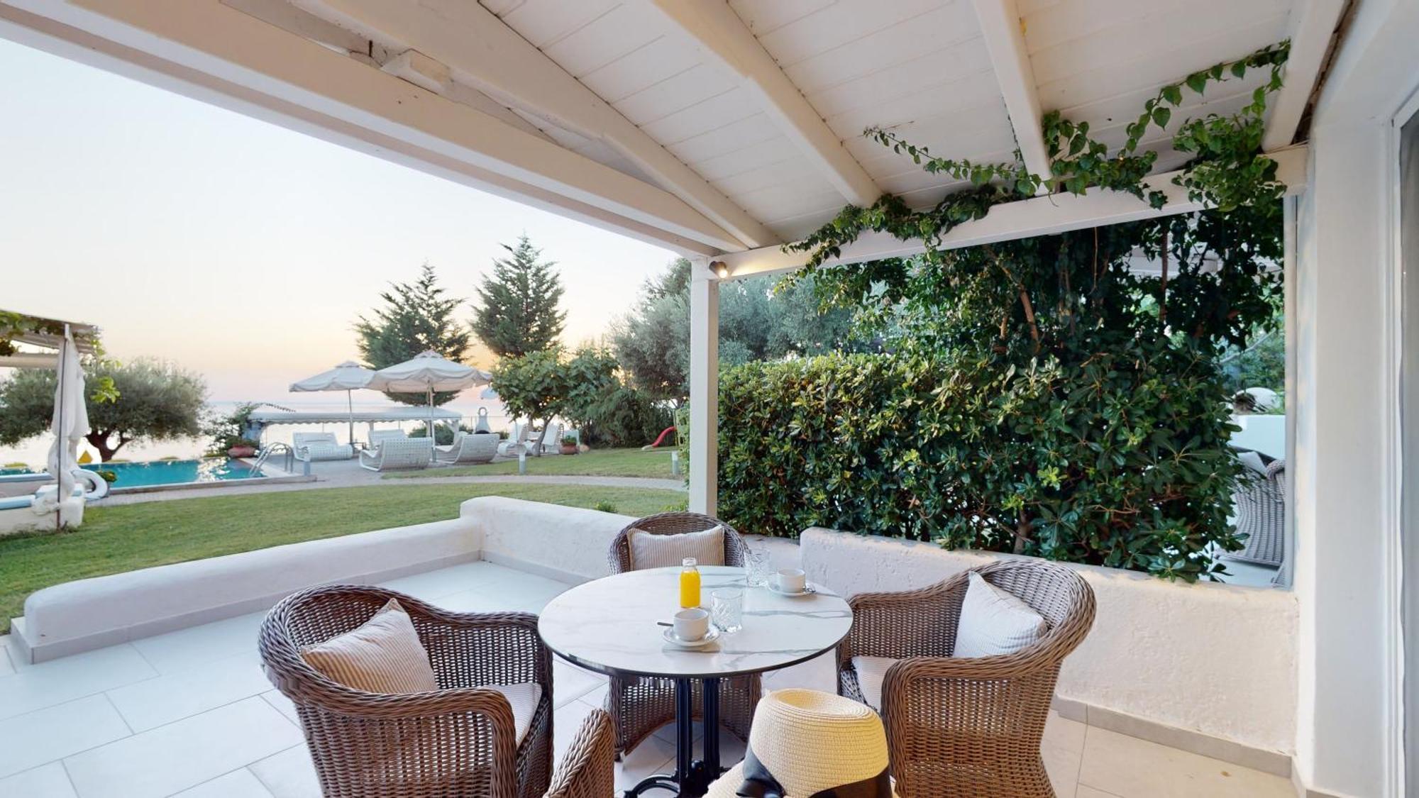 Acrotel Athena Villa Elia Nikitis Exterior photo