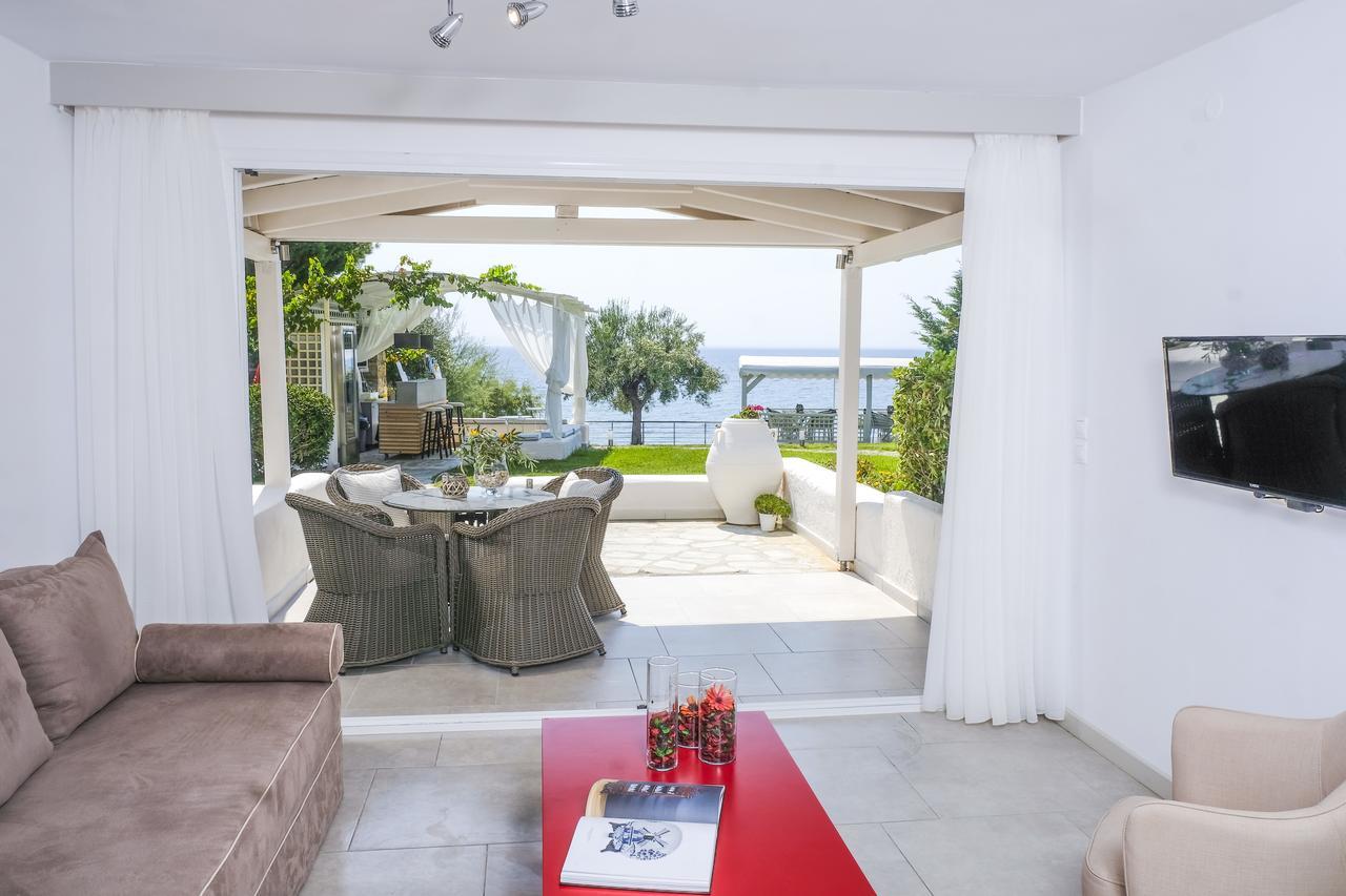 Acrotel Athena Villa Elia Nikitis Exterior photo